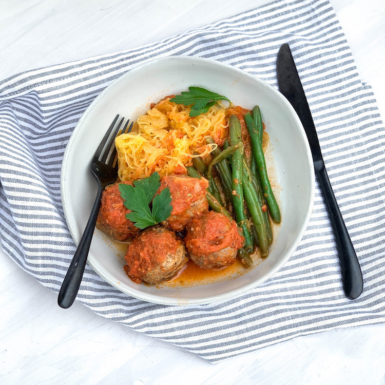 Picture of Italian meatballs with spaghetti squash & green beans